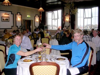 Terry and Dennis at the Kirwall Inn.